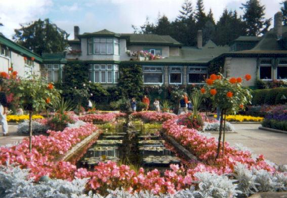 Butchart Resturant and Gift Shop